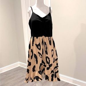 NWT hi-lo dress